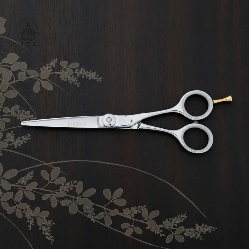 TF 550 Symmetric Handle Tungsten Salon Shears