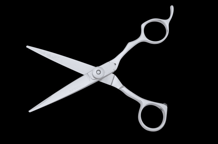 Front view of the TX 550 Tungsten hair cutting scissors in open position.