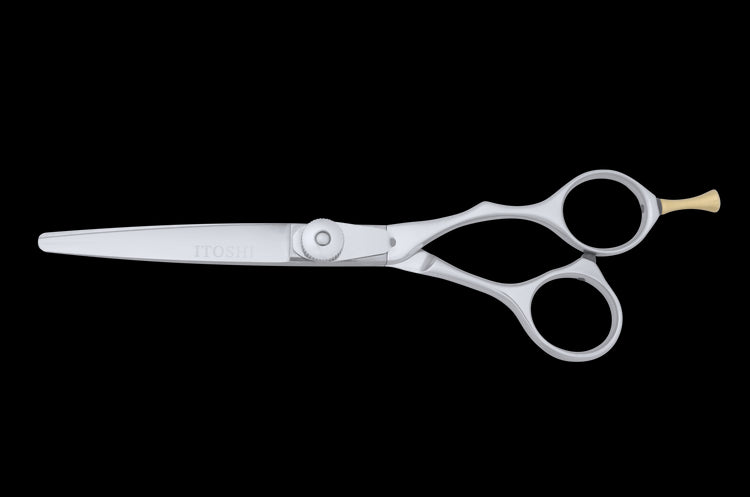 Front view of the TY 600 Tungsten hair cutting scissors in closed position.