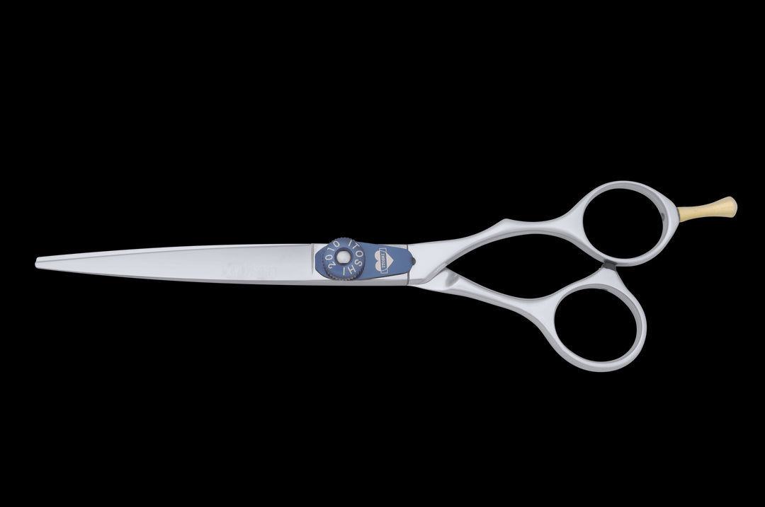 Front view of the VW 600 Tungsten Hair Cutting Scissors in closed position, showcasing the sleek blade alignment.